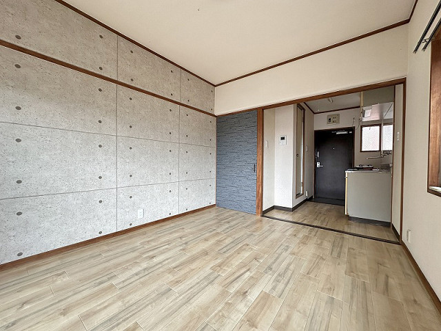 部屋２
