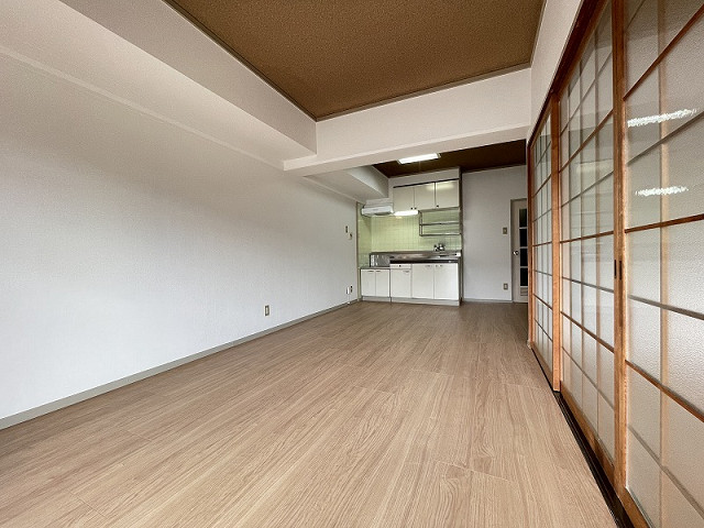 部屋２