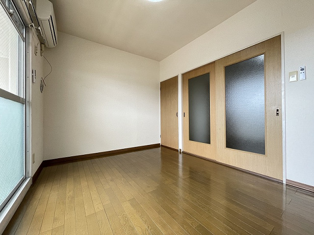 部屋２