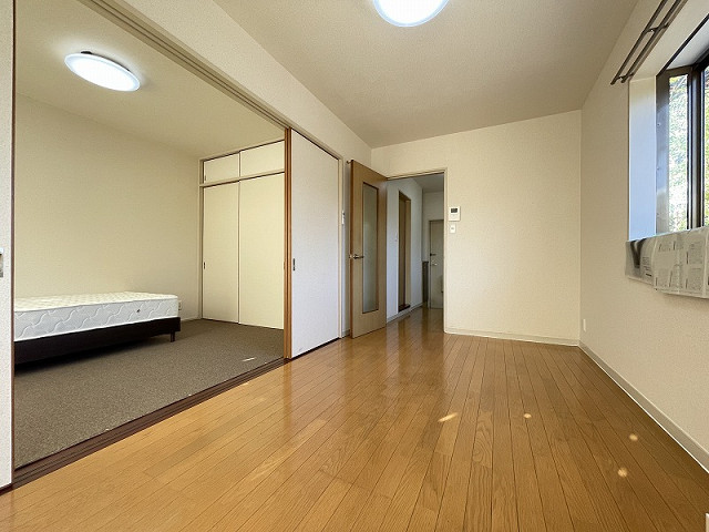 部屋２