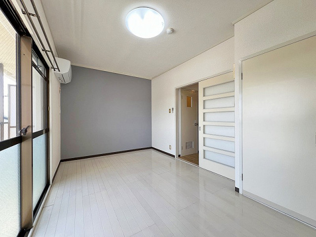 部屋２