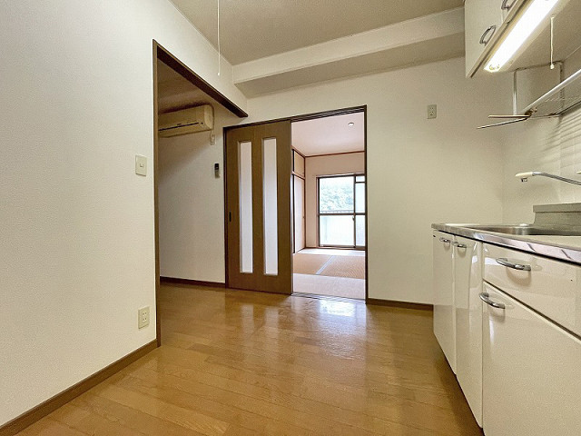 部屋２