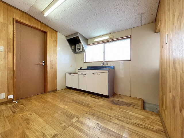 部屋２