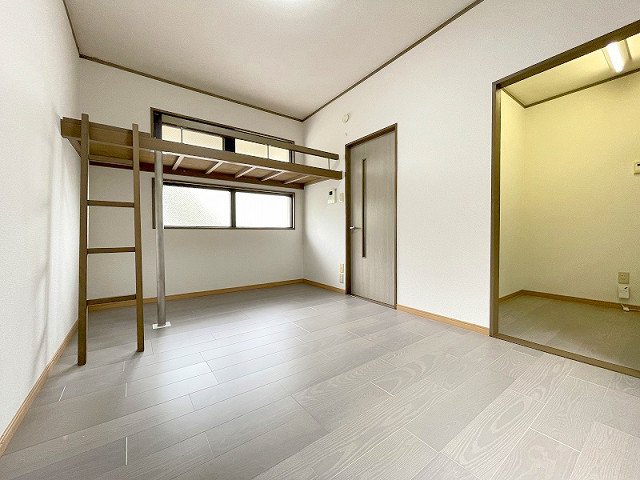 部屋２