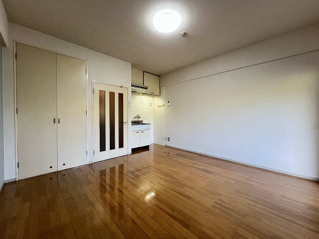 部屋２