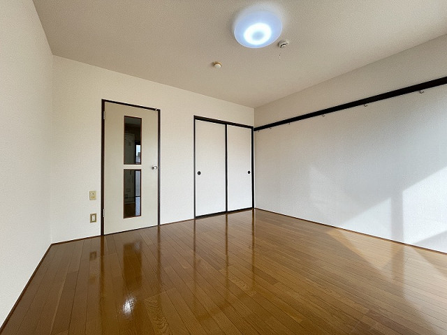 部屋２