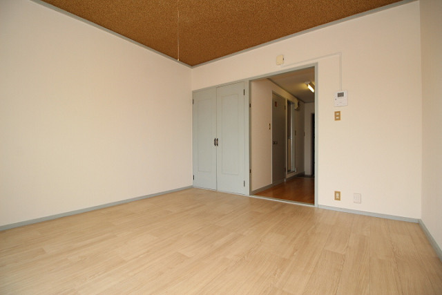 部屋２