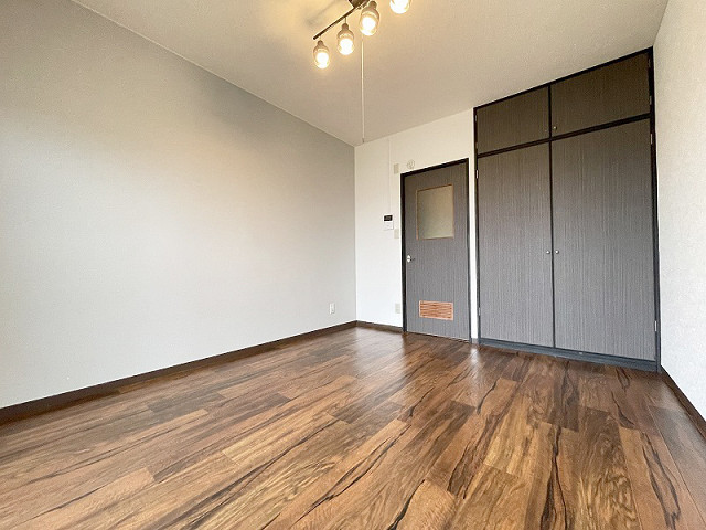 部屋２