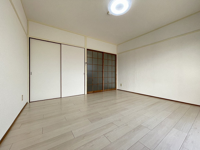 部屋２