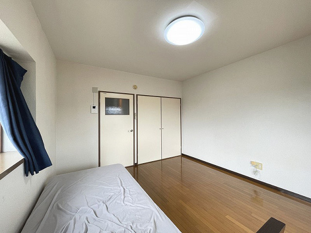 部屋２