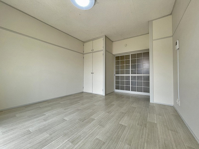 部屋２
