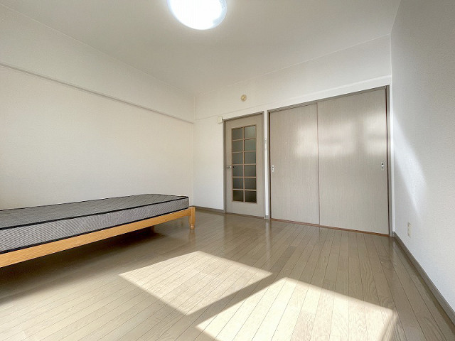 部屋２