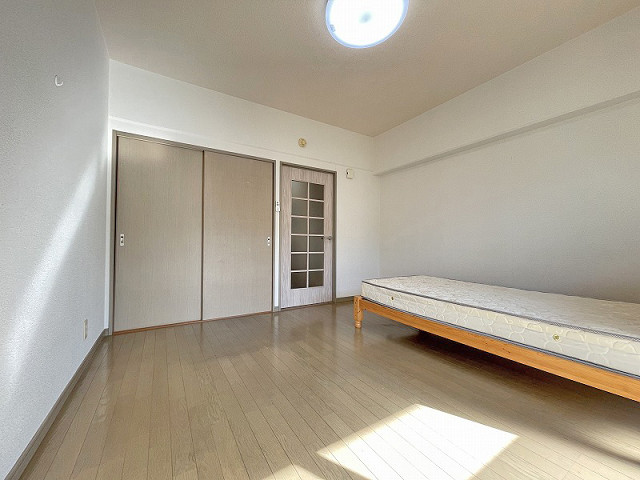 部屋２