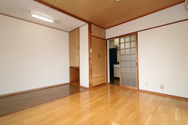部屋２