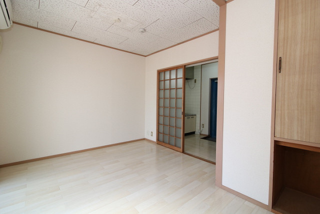 部屋２