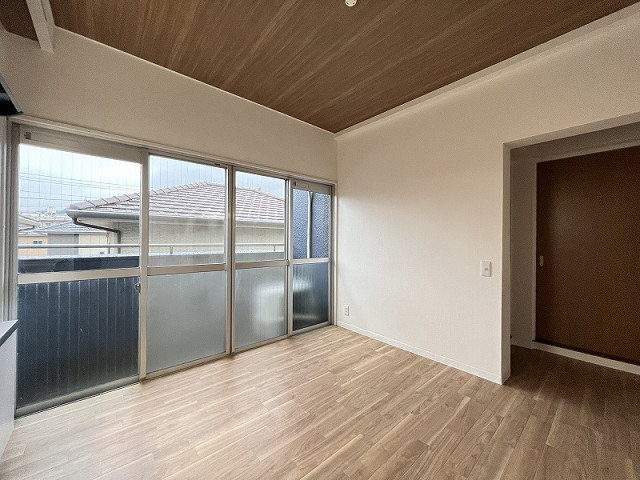 部屋２