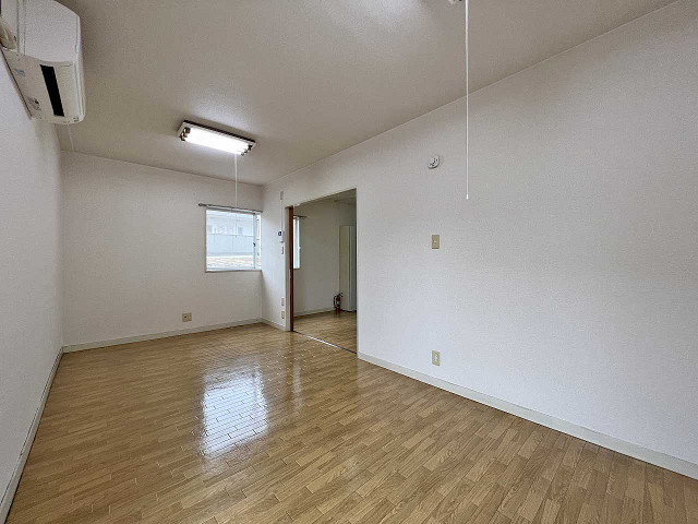 部屋２