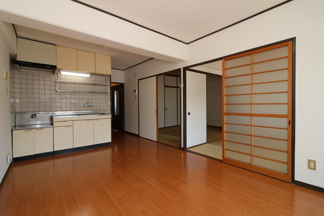 部屋２