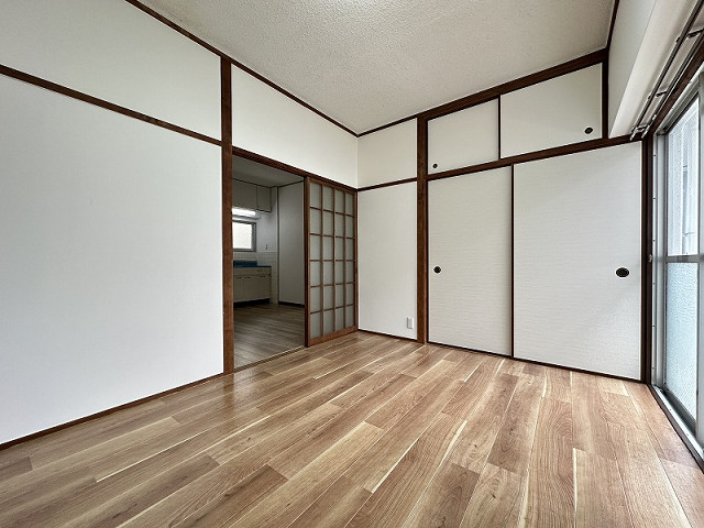 部屋２