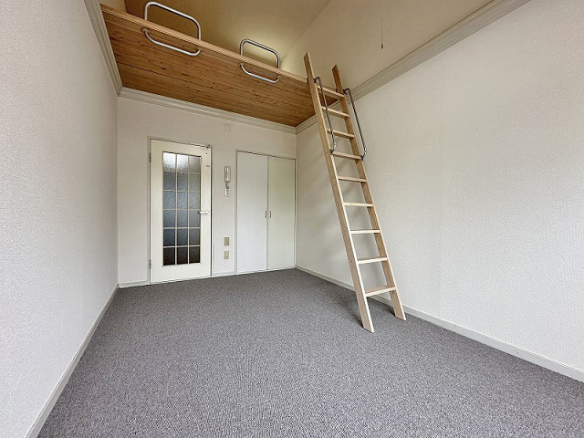 部屋２