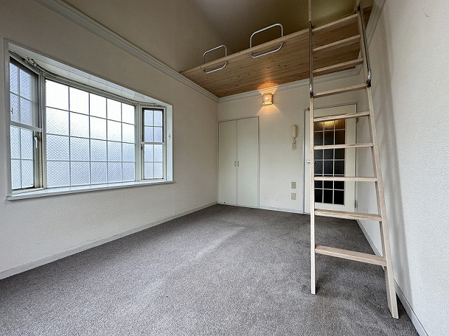 部屋２