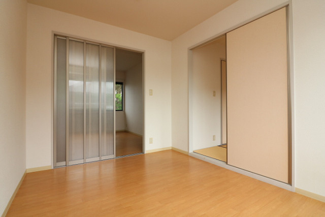 部屋２