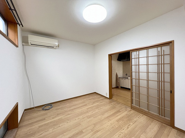 部屋２