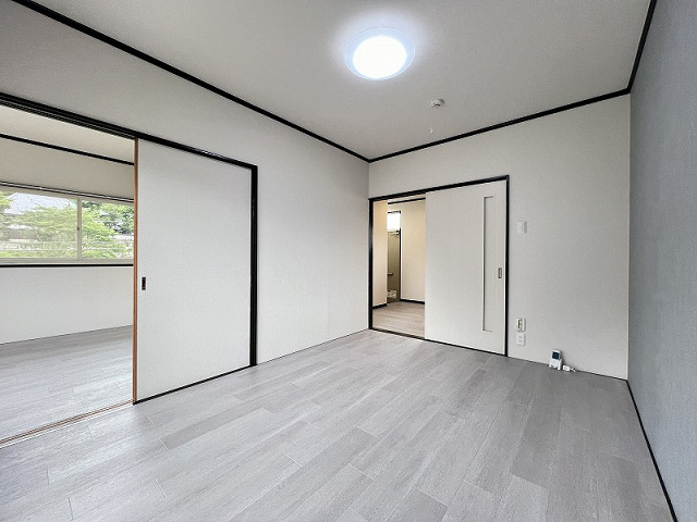 部屋２