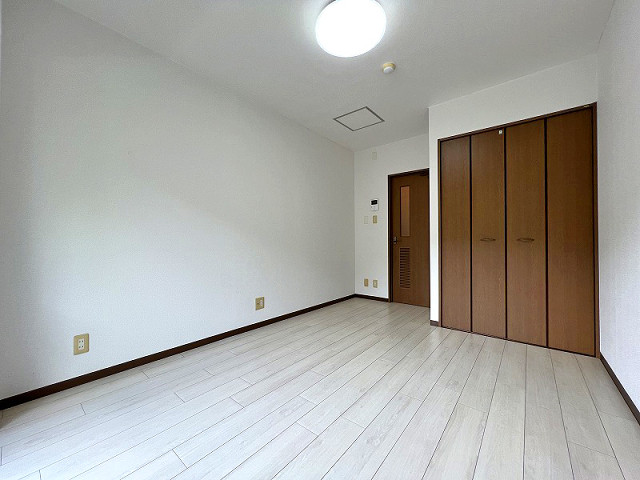 部屋２