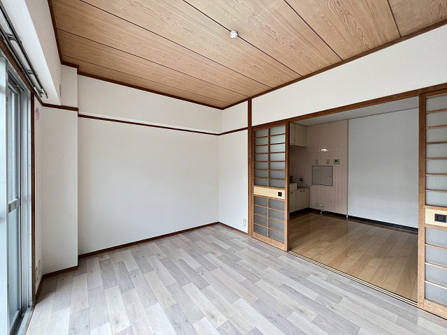 部屋２
