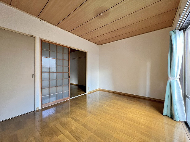 部屋２