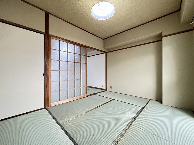部屋２
