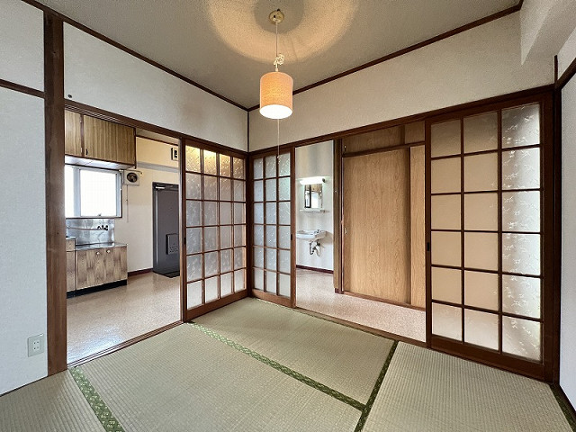 部屋３