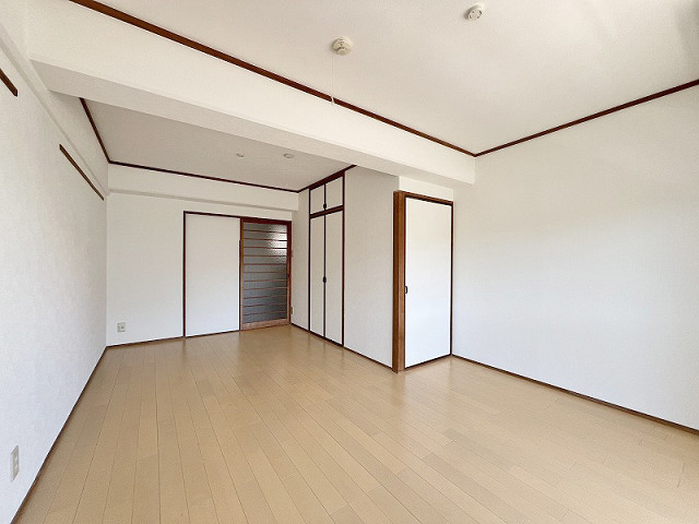 部屋２