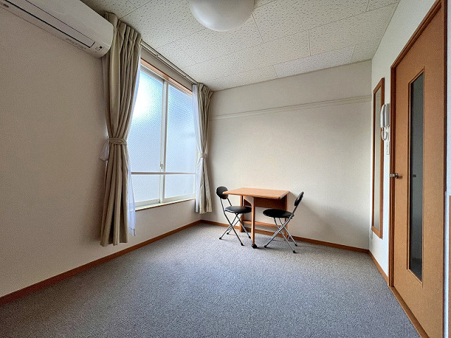 部屋２