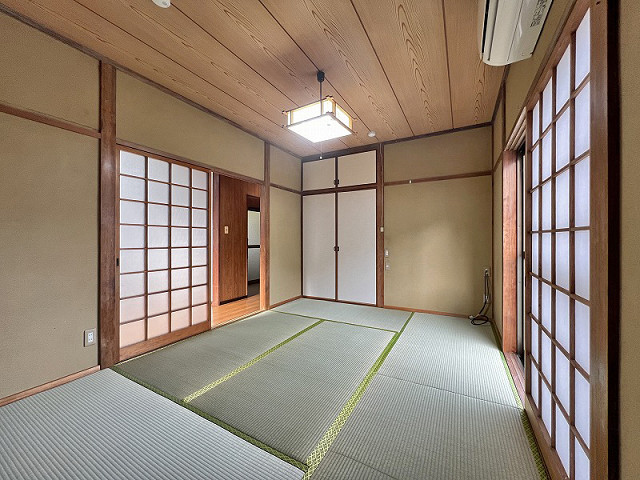 部屋２