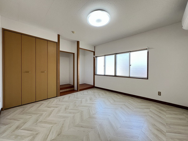 部屋２