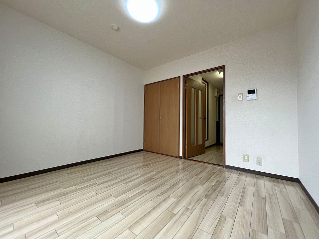 部屋２