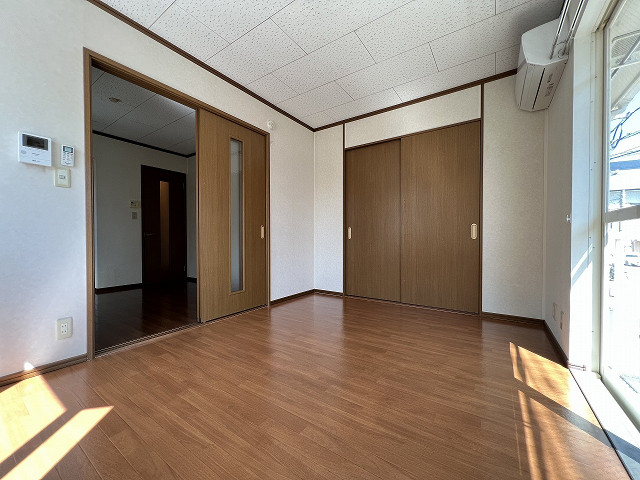 部屋２