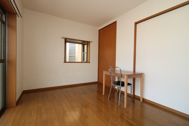 部屋２