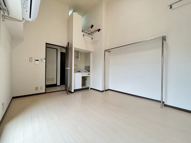 部屋２