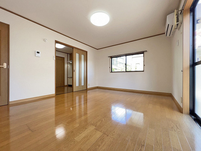 部屋２