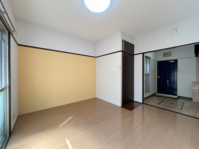 部屋２