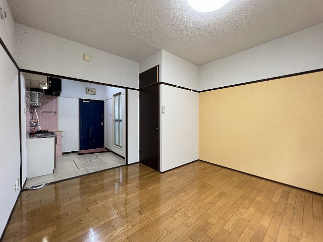 部屋２