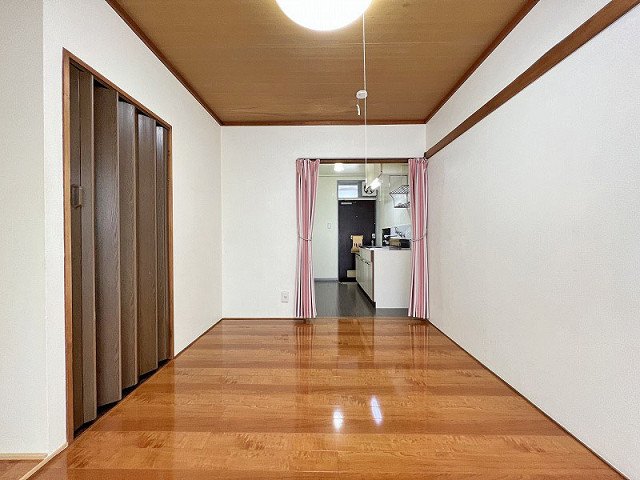 部屋２