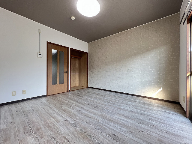 部屋２