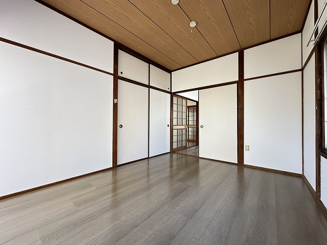 部屋２