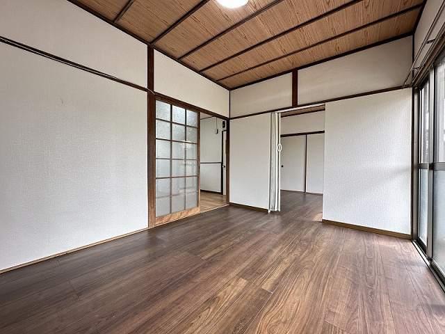 部屋２