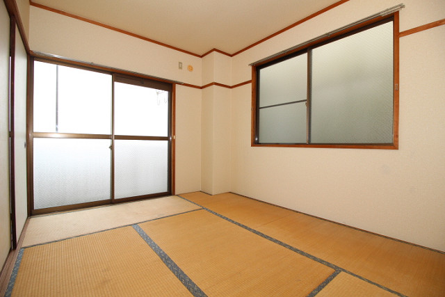 部屋２