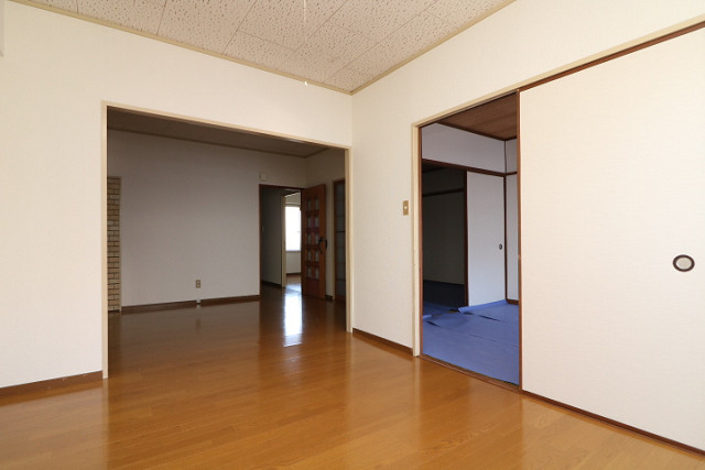 部屋２